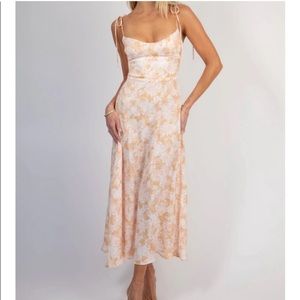 RESA MANDI DRESS IN SAHARA